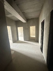 Arzon tezda 2 xonalik uy sotiladi