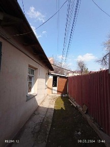 Продаётся дом Махалля Хамроз Мирабадский район Саракулька