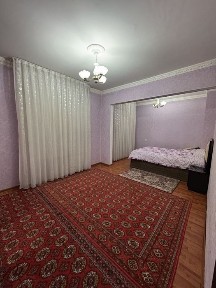 Продаётся 4/3/4 банковская квартира