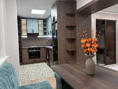 Метро Хамза 2в3х/1/4+ огород (Мебель Техника все Новое) 52кв. м.