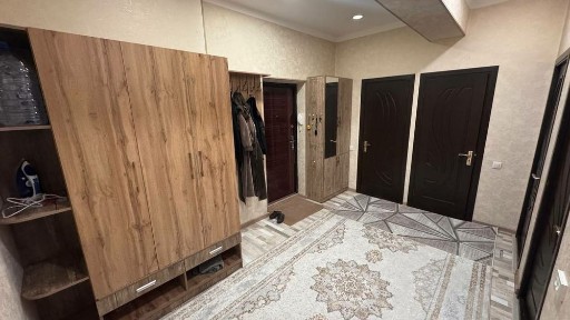 Тошкент шахри Сергели 3 бекат енида Элит хоусдан квартира сотилади