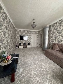 Срочно! Квартира сотилади 3 хона, 52 квм, узини ховлиси бор.