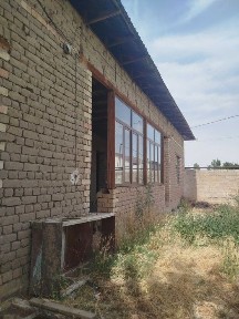 Uy sotiladi buzsuv,botir maxallasida
