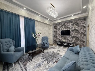 Срочно продается квартира на Parkent Avenue 2/9/9