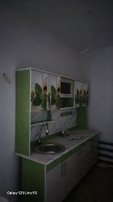 Kvartira Ijaraga uy xonalari beriladi xamma sharoitlari bor