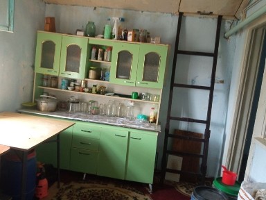 Uy sotiladi.manzil Buxoro viloyati Romitan tumani gazli shaharchasida