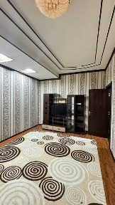 квартира сдаётся 2ком 2этаж