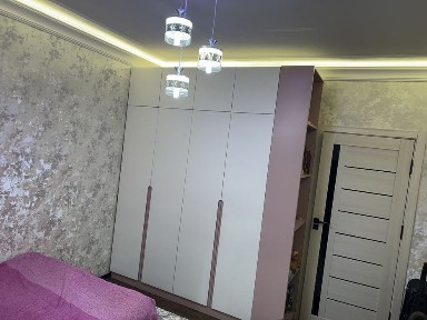 2 xona 3 xona qilingan remonti bilan zal studio farmatida
