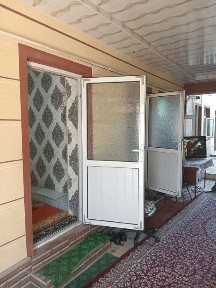 Yashinabod tumanida 2 qavatli uy sotiladi