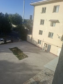 Юнус обод райони 1 хона этаж 3 4 этажка уй сотилади срочно узимники