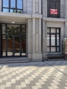 Сдаётся в аренду цокольный этаж 136 м кв жилой комплекс MILANO
