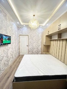 Сдается ШИКАРНАЯ квартира 2/2/6 в Метро Беруний Хувайдо989*