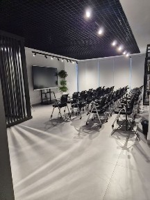 Coworking uchun ofis ijaraga beriladi. Soatlik va kunlik. 3 soat- 900