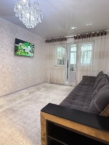 Срочно Аренда 2х комнатная квартира адрес Партсъезд Феникс кафе