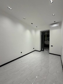 Продажа 50 м2 нежилое вдоль дороги Стадион Старт Breadly