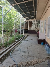 Shamsiobod (pobeda)da hovli sotiladi