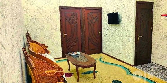 Квартиры (2) в центре (Ц6) (жильё - офис) - Юнусабад (СРОЧНО)