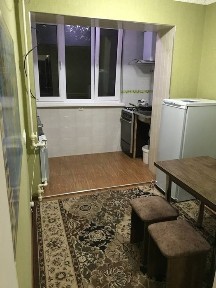 Продается 1 комнатная квартира на Чиланзаре 8 квартал 2 льва б-н 1.5х3