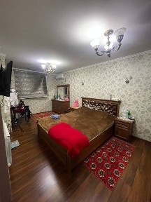 Срочно! Улица Бобура, продаётся своя 3-х комнатная квартира. 81 кв/м