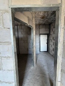 Yangi Ozbekiston, «Renaissance» TMda 1/5/5 kvartira 39 m2 sotiladi.