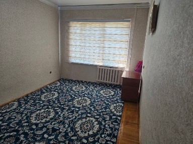 Сотилади 3/2/4 Коракамиш 2/4