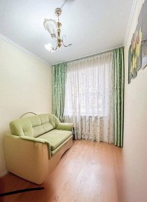 3 комнатная Буюк ипак йули метро