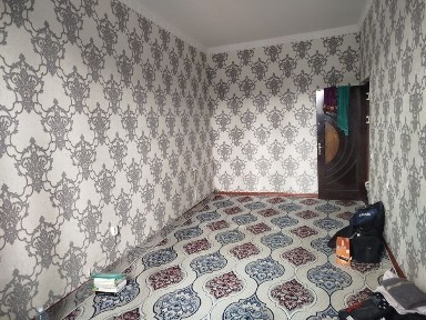 1mln600 yangi bozor 1xona 1etaj