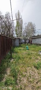 Qibray markazida 4.7 sotixli hovli sotiladi 1 liniya