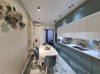 Срочно продается ЕвроДом 7 комнат, ориентир: Циалковский, 400м²