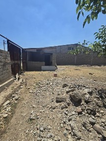Nazarbek turkustonda srochno yer sotiladi