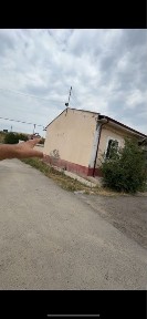 Parkentda 2 sotix katej sotiladi