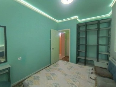 Arenda kvartira Farxod bozori 12 kvartal
