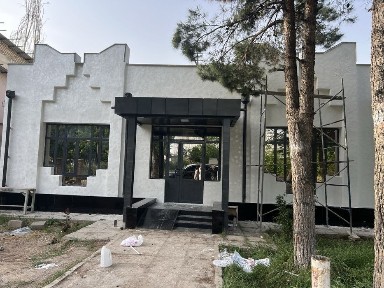 Котедж сотилади механизаторда