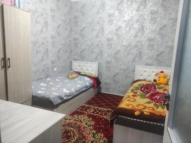 Nazarbe tokzor 5 ta xona suv gaz svet mommo yoq 24 soat bez komisioni
