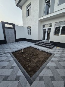 Hovli uchaska oltin tepada 45.000$ srochna