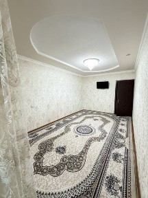 Срочно продаётся 2-комнатная квартира в центре города!