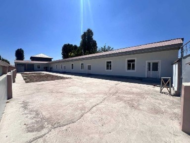 Срочно продается участок под детский сад или чайхана!