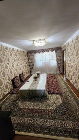 Срочно продается на Авиасозлар-3 (3/2/4 кирпичный дом балкон 2х6)