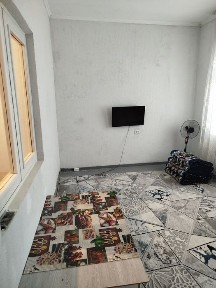 1honali kvartira sergilida moshina bozorda arendaga beriladi