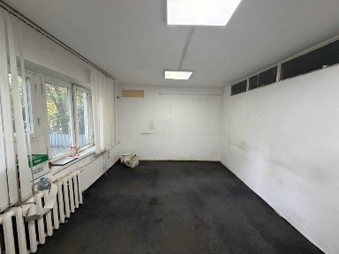 Buyuk Ipak Yoli metrosida ijara uchun noturar 1 xona 17 m2 bor