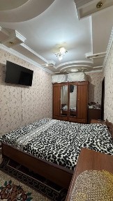 Продается дом 2-этаж. 3-х конатный. 2-этаж 3 хона Уй сотилади Сро