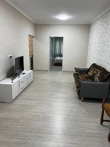 2/2/4 Кирпич Буюк Ипак Йули 56м2 Максим Горький метро бий