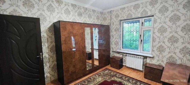 Ц квартал Чиланзар театр оперетты метро Мирзо Улугбек 99 кв. м 3\2\5