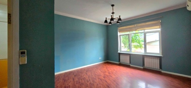 Продается дом. Академгородок. 5 соток
