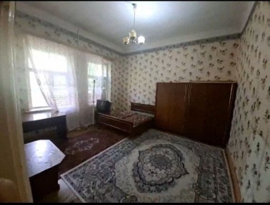 Mirzo Ulugbekta 1 xonali kvartira ijaraga beriladi srochna