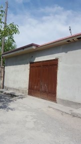 Продаётся дом с землёй
