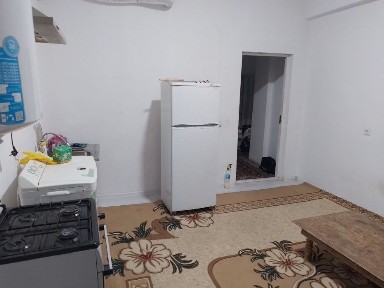 2 xonali uy ijaraga beriladi. 2-maktab oldi. Park