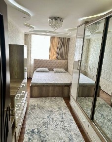 Продается квартира Чиланзар 2 квартал. Кирпич 2 комнаты. С обстановк