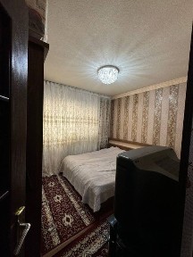 Срочно Продаётся Мирабад Авиагородок 4/3/4 ремонт средний !