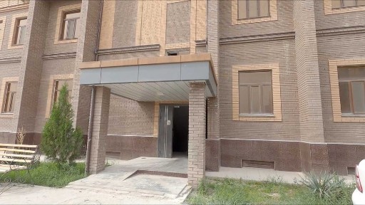 Novostroykada 7-qavatda 2 xonali 62 m2 korobka sotiladi